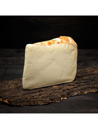 Toma Elsa - Typical Piedmontese cheese